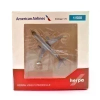 Модель самолета Herpa Wings 524902 American Eagle Embraer E175 N402YX 1:500