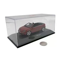 Модель автомобиля Schuco 450746600 VW Golf 1:43