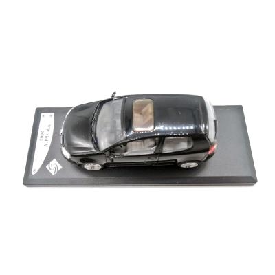 Модель автомобиля Solido 421433320 VW Golf V 2003 1:43