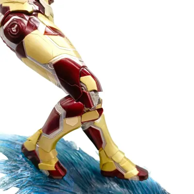 Фигурка Kotobukiya Iron Man Mark 42. Iron Man 3 ArtFX (уценка, некомплект)