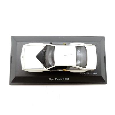 Модель автомобиля Schuco 450554700 Opel Manta B400 1:43