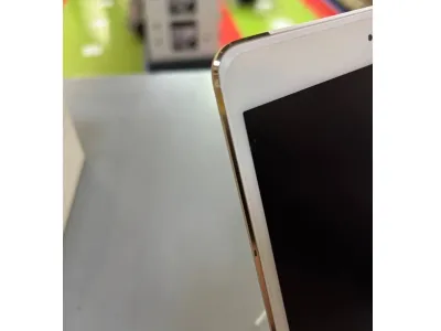 Планшет Apple iPad mini 4 (2015) 128Gb Wi-Fi + Cellular (Gold) (SN: F9FRQ0G7GHMQ, б/у) MK782AB/A