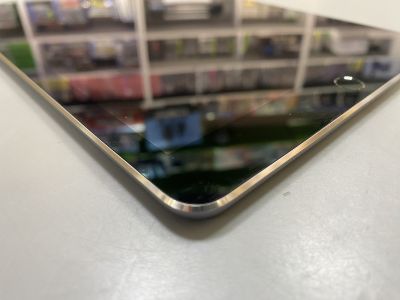 Планшет Apple iPad Pro 9.7 256Gb Wi-Fi (Space Gray) (SN: DMPTQ037H1MM, б/у) MLMY2ZP/A
