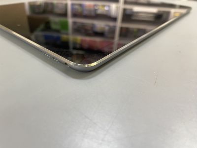 Планшет Apple iPad Pro 9.7 256Gb Wi-Fi (Space Gray) (SN: DMPTQ037H1MM, б/у) MLMY2ZP/A