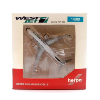 Модель самолета Herpa Wings 528061 Westjet Boeing 737-800 C-GWRG 1:500