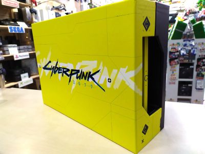 Коробка Cyberpunk 2077 из коллекционного издания