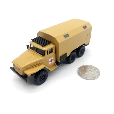 Модель HERPA 744331 Ural Koffer-LKW 1:87