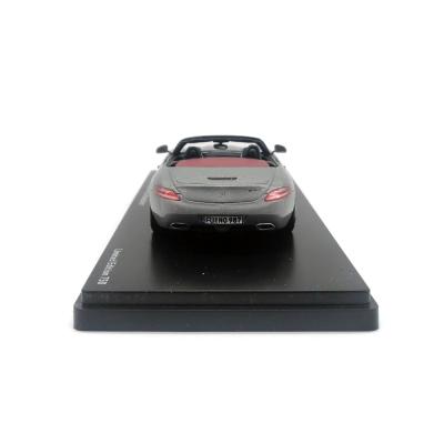 Модель автомобиля Schuco 450887200 Mercedes-Benz SLS AMG A197 1:43 (grey)
