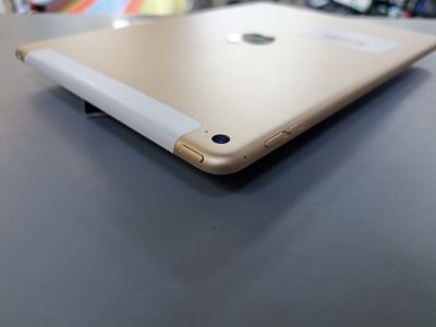 Планшет Apple iPad Air 2 16Gb Wi-Fi + Cellular (Gold) (SN: DMPNH1B7G5WT, б/у) MH1C2RU/A