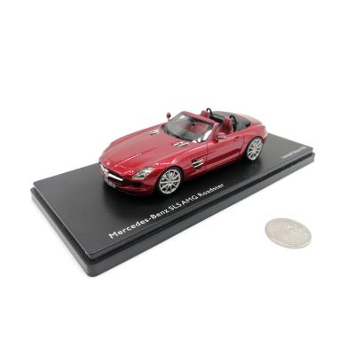 Модель автомобиля Schuco 450887100 Mercedes-Benz SLS AMG A197 1:43 (red)