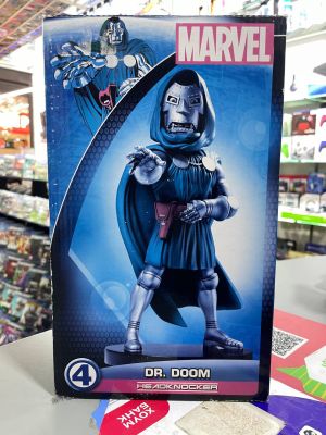 Фигурка NECA Dr. Doom. Head Knocker Xl (20 см)