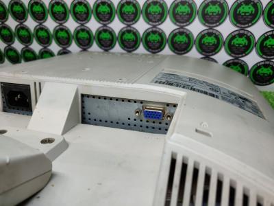 Монитор Samsung SyncMaster 710N 17" (б/у)