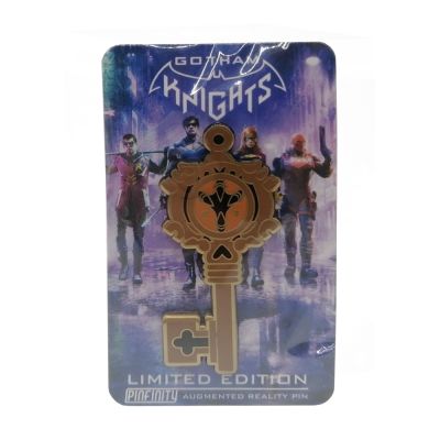 Значок-пин Gotham Knights дополненной реальности, в виде ключа (из кол-ого издания)