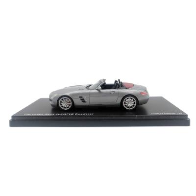 Модель автомобиля Schuco 450887200 Mercedes-Benz SLS AMG A197 1:43 (grey)
