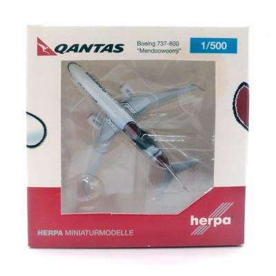 Модель самолета Herpa Wings 526418 Qantas Boeing 737-838 VH-XZJ 1:500