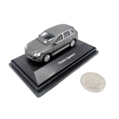 Модель автомобиля Schuco 452606400 Porsche Cayenne S 1:87