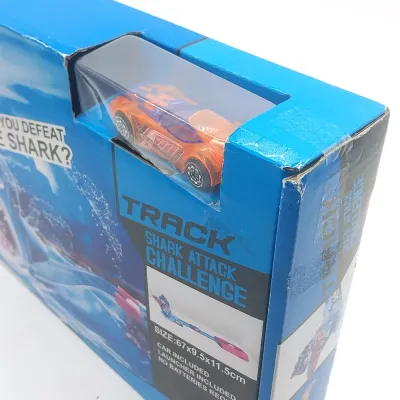 Hot Wheels Track Shark Attack Challenge (HW285) (Машинка + трамплин) трещина у основания трамплина