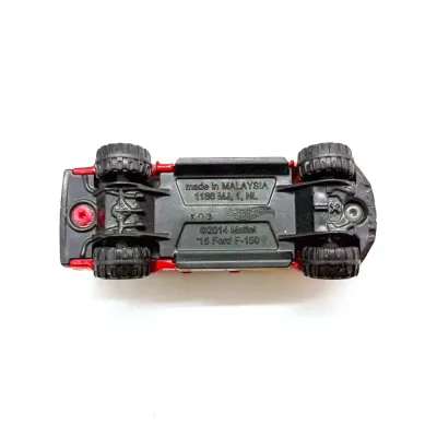 Машинка Hot Wheels 15 Ford F-150 красная (б/у)