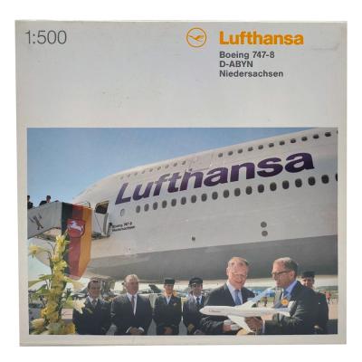 Модель самолета Herpa Wings 516068-004 Lufthansa Boeing 747-8 D-ABYN 1:500